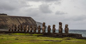 15 Moais not so good weather