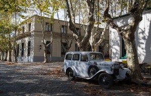 Old car in Colonia
